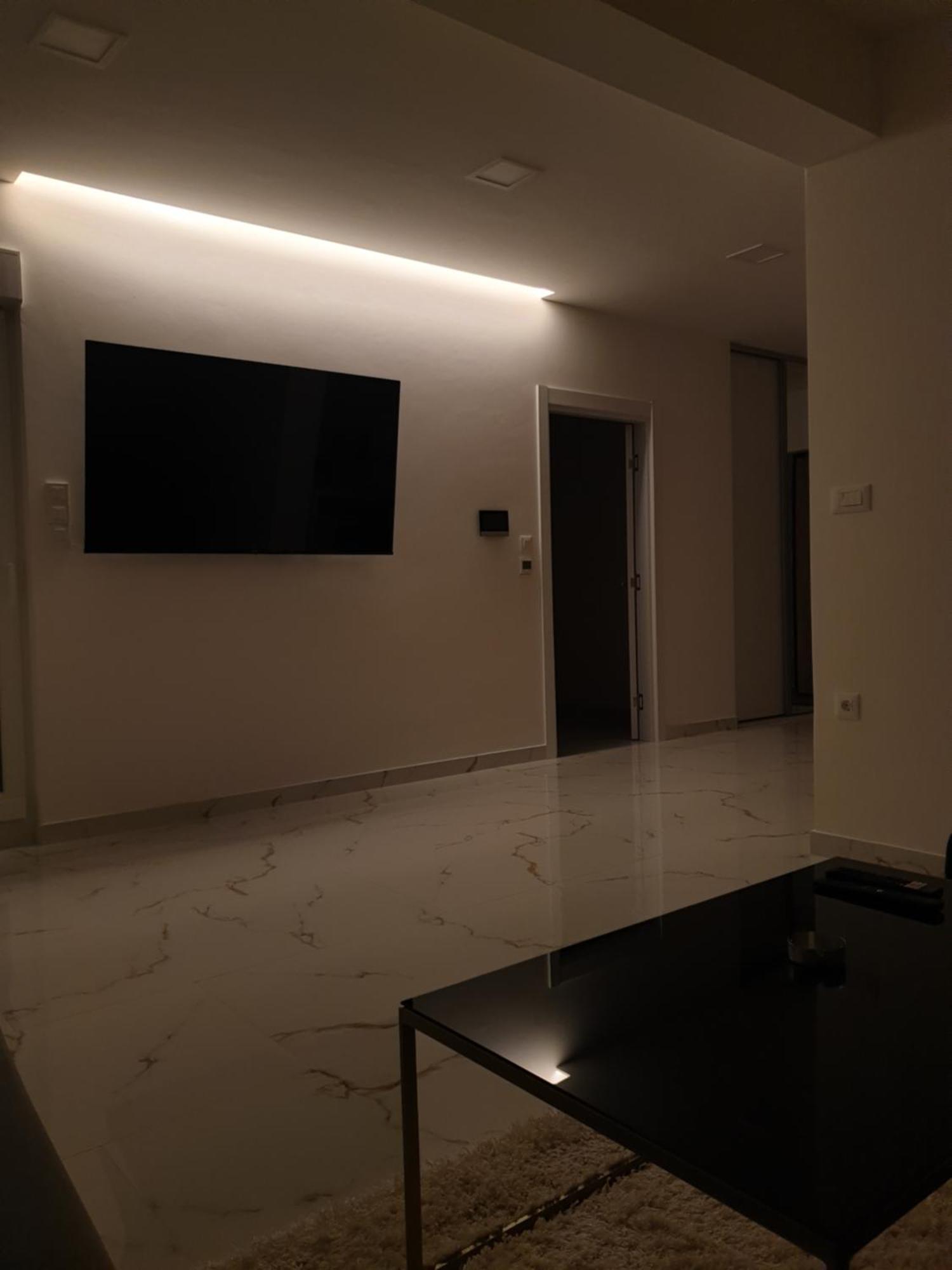 Mia Gi Luxury + Garage Appartement Mostar Buitenkant foto